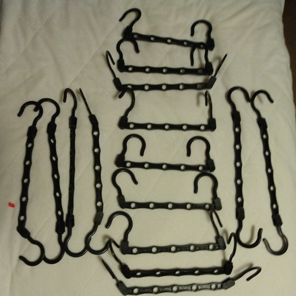 Closet organizer expansion hooks